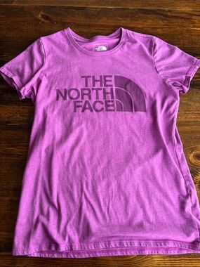 The North Face Bold Purple Logo Tee size small
